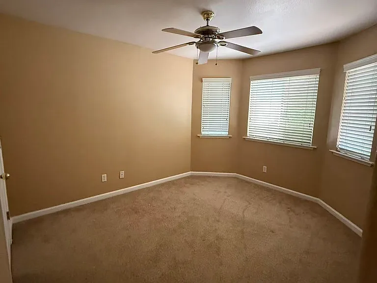 7223 N Laval Ave — Photo 11