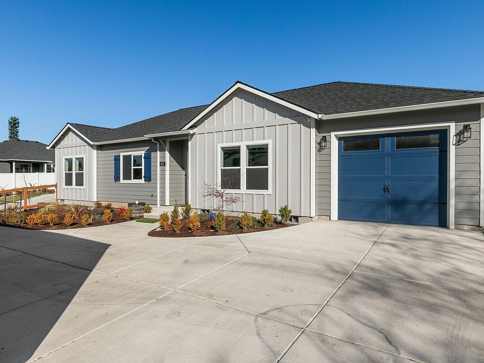 1st image of 687 Nobility Dr