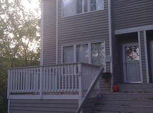 1565 Wayzata Blvd W #F, Long Lake, MN 55356