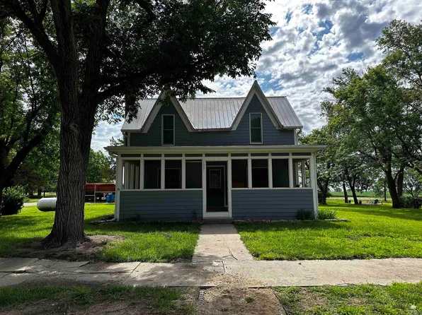 1001 Highland St, Green, KS 67447