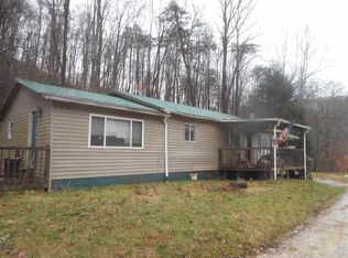 92 Smith Branch Rd, Wayne, WV 25570