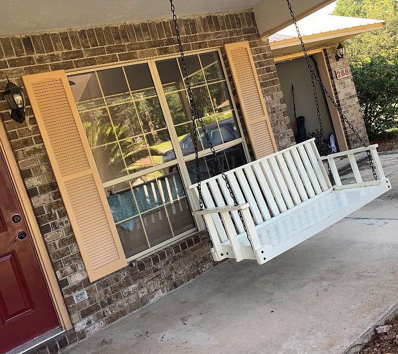 1st image of 288 SW Brandy Way