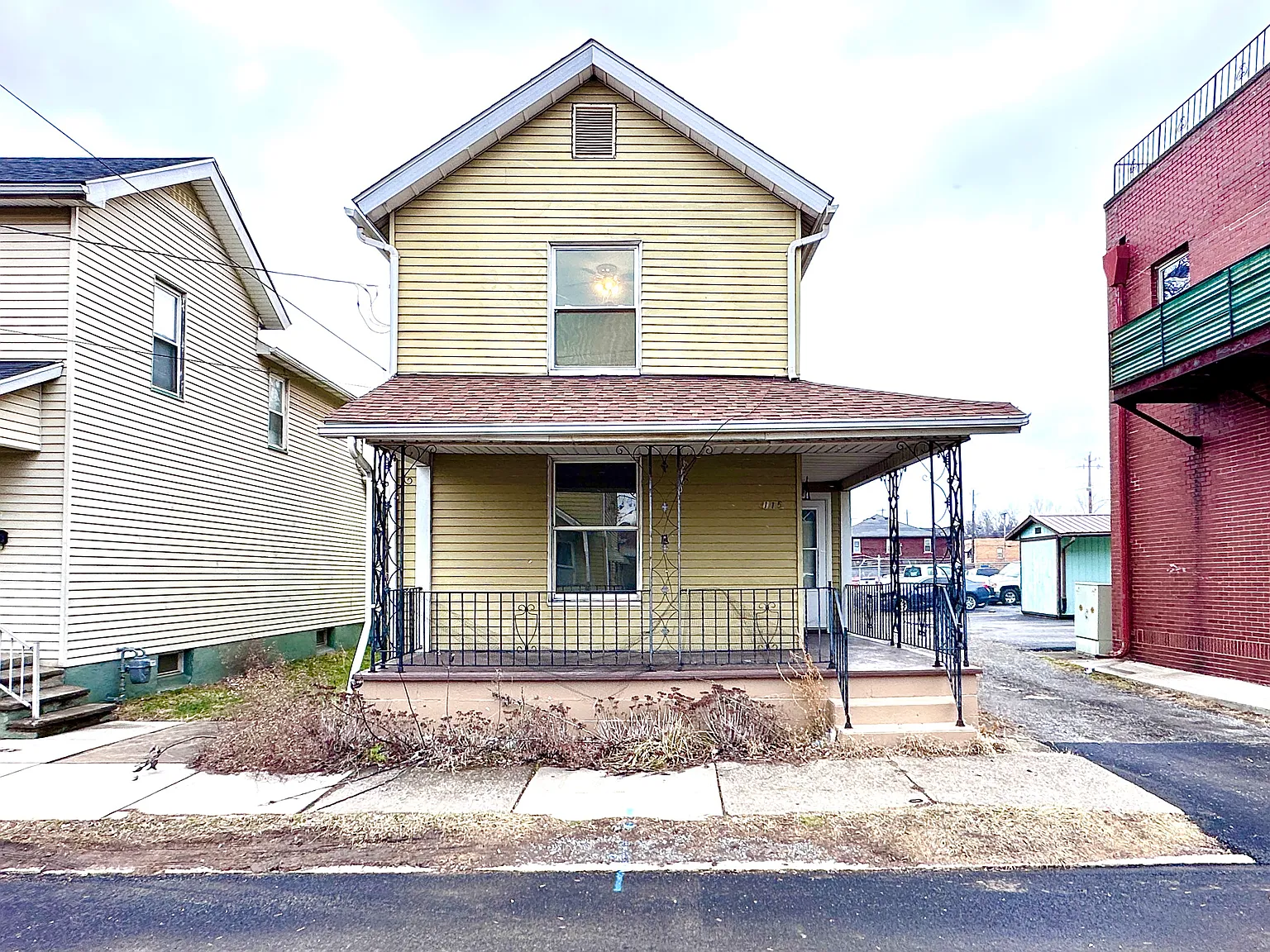 115 E Home St — Photo 4