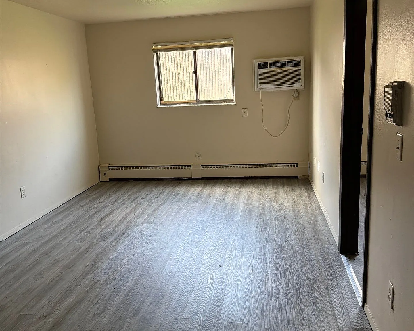 1 bed, 495 sqft, $720 — Photo 1