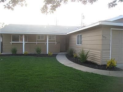 1st image of 5937 Green Glen Way