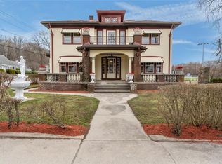 177 High St, Westerly, RI 02891