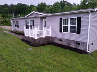 487 Clayton Howard Rd, Wartburg, TN 37887