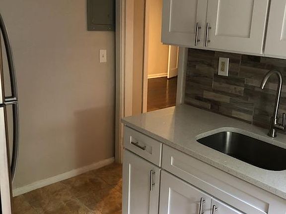 3rd image of 471 Tremont Ave APT 6S