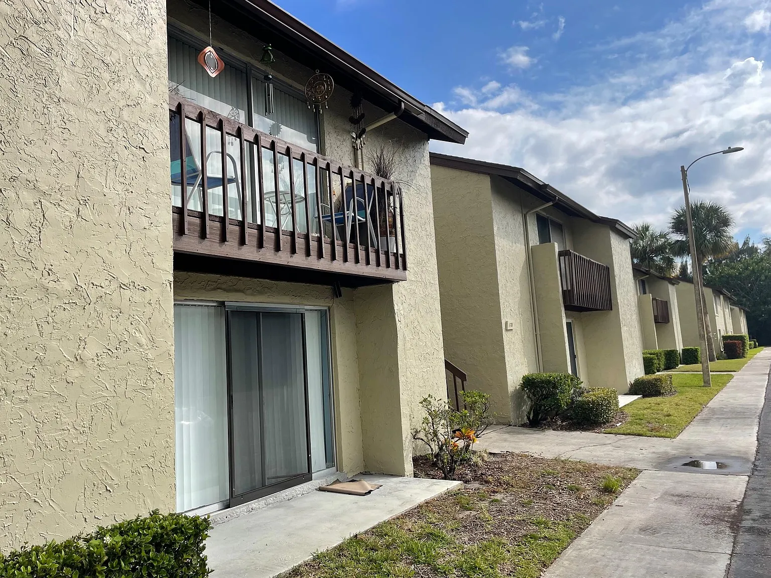 1 bed, 490 sqft, $1,300 — Photo 1