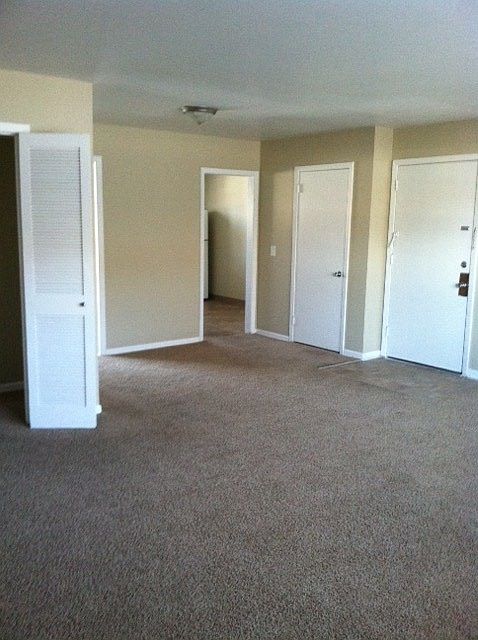 1st image of 7709 Poppleton Plz APT 5