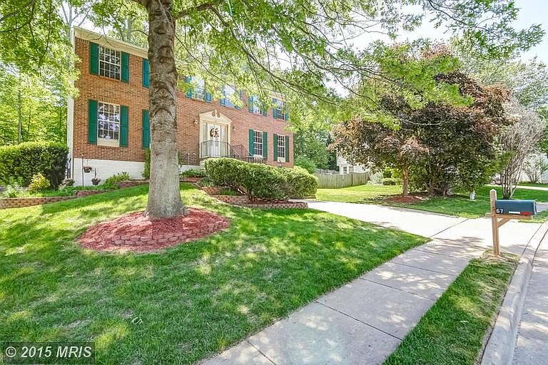 Brick Front Colonial, Over 3000 sq. ft., 3 Levels