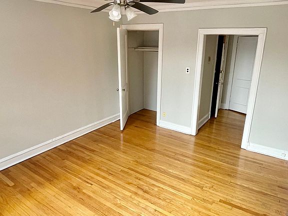 4th image of 914 W Oakdale Ave #3E