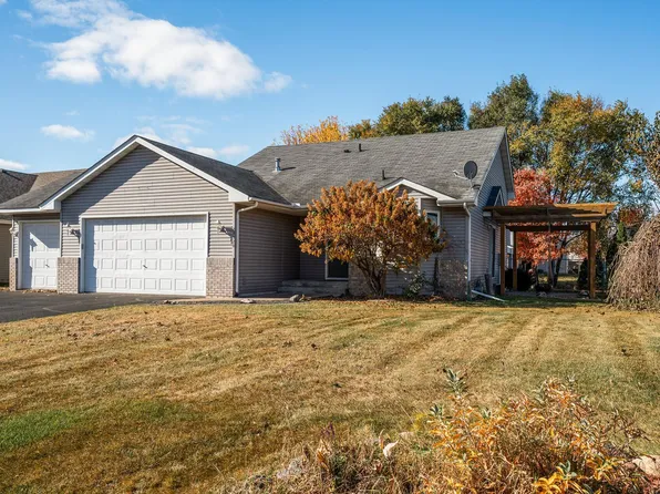 23320 Ivywood St NW, Saint Francis, MN 55070