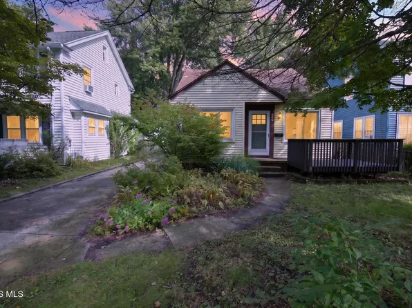 3906 Drummond Rd, Toledo, OH 43613