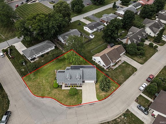 4th image of 201 Heritage Dr