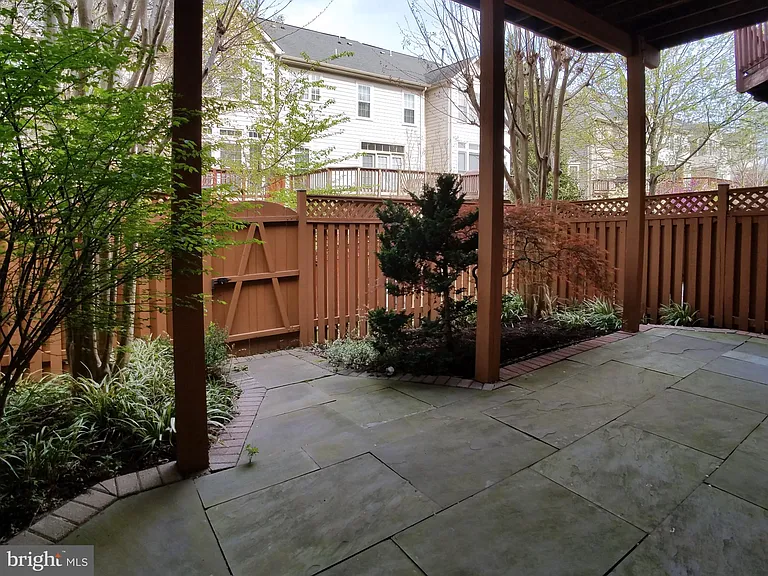 1781 Dawson St — Photo 18