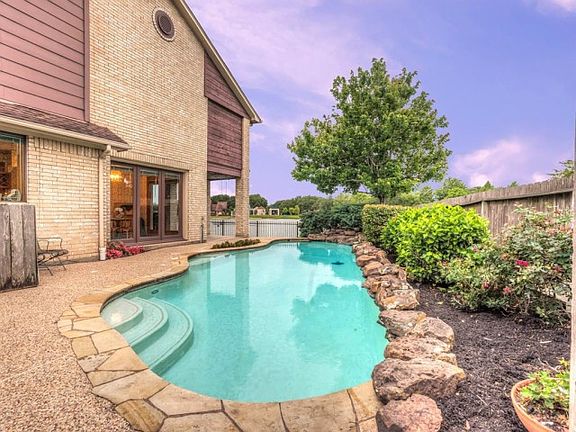 4th image of 2447 Hodges Bend Cir