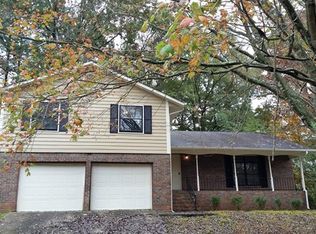 4057 Cedar Ridge Trl, Stone Mountain, GA 30083