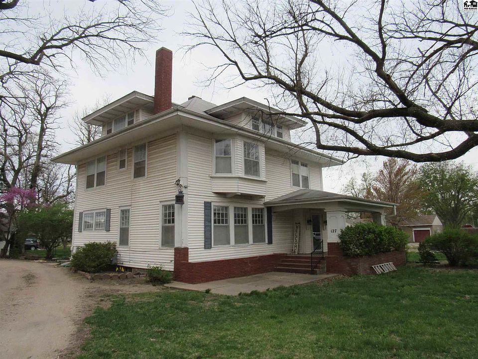 1st image of 127 W 30th Ave