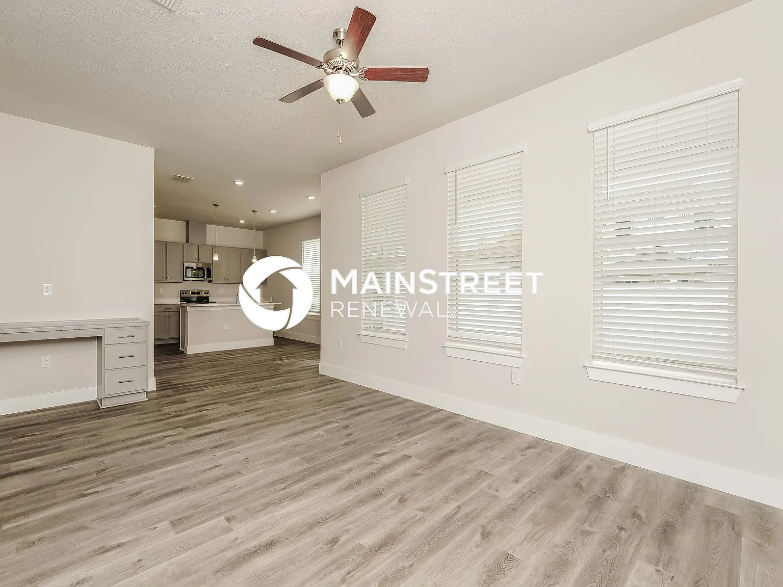 333 S Pine Street — Photo 3