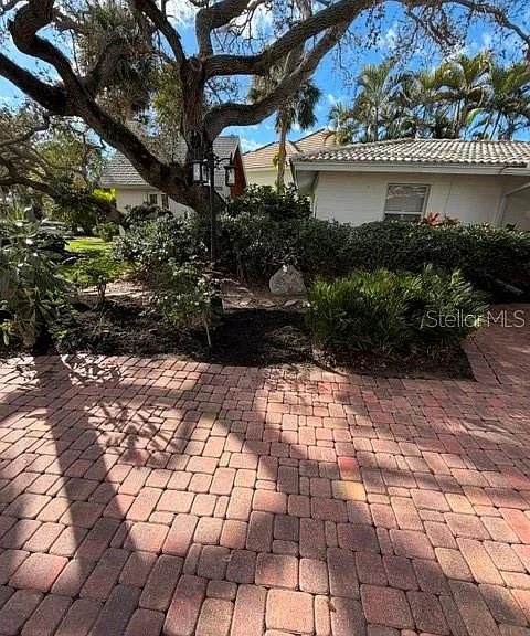 605 Lotus Ln — Photo 19