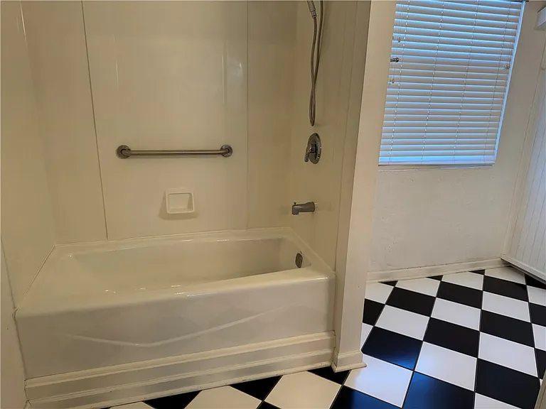 411 Water Works Rd — Photo 23