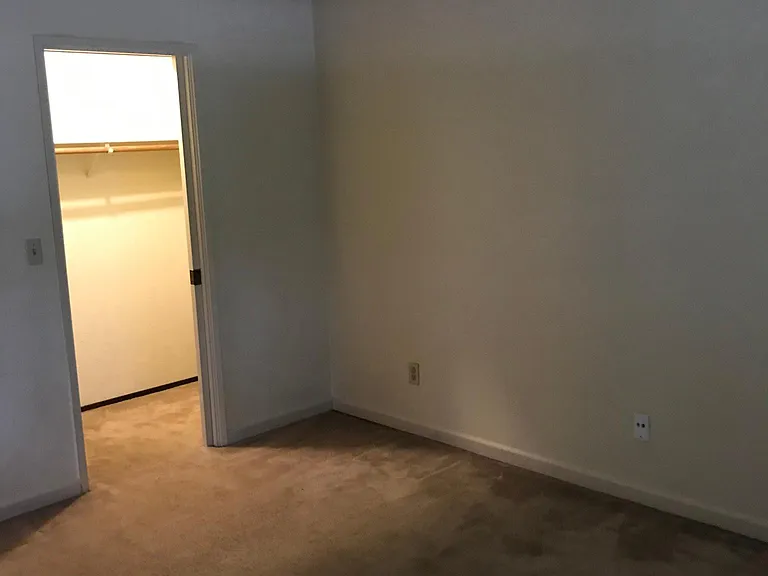 3991 Milton Ter — Photo 11