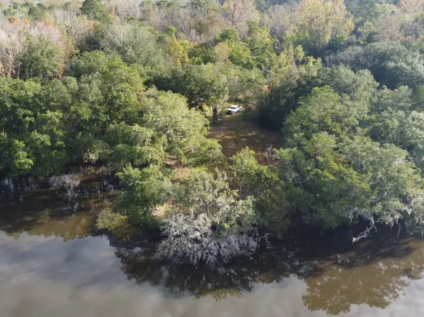 1069 Bulow Point Rd, Johns Island, SC 29455
