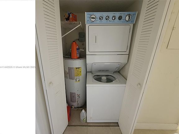 4th image of 1005 S Flagler Ave APT 817