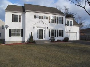 28 Szepanski Rd, Windsor Locks, CT 06096