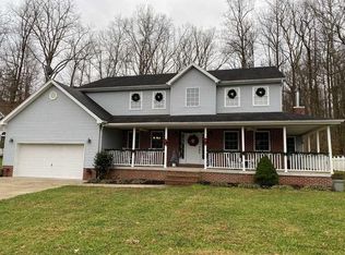 104 Highland Oaks Ln, Huntington, WV 25705