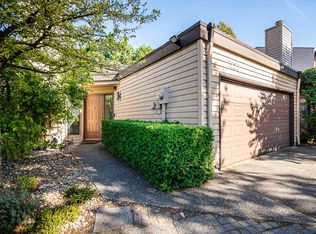 7225 Quatsino Dr, Vancouver, BC V5S 4C2