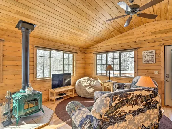 983 Wampum Ln, Como, CO 80456