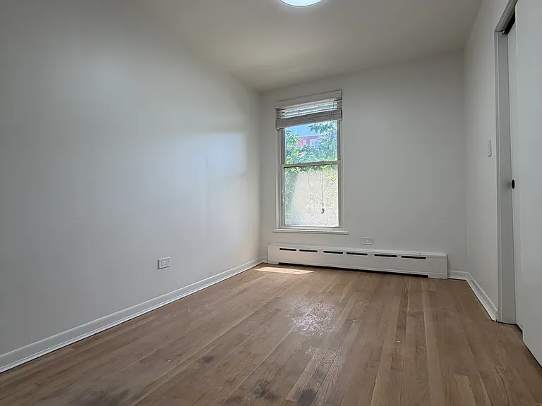 1226 Sherman Ave #2S — Photo 12