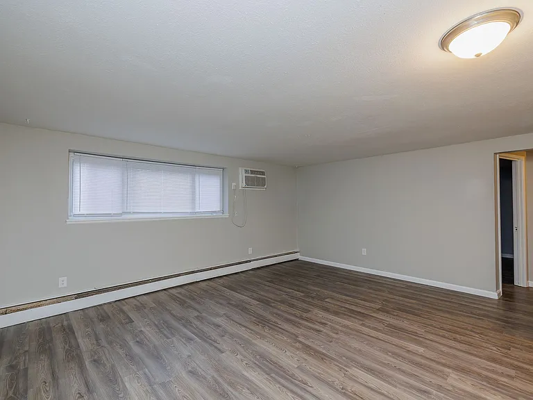 163 E Bridge St #203 — Photo 26