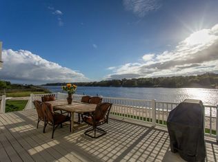 33 River Ave, Eastport, NY 11941