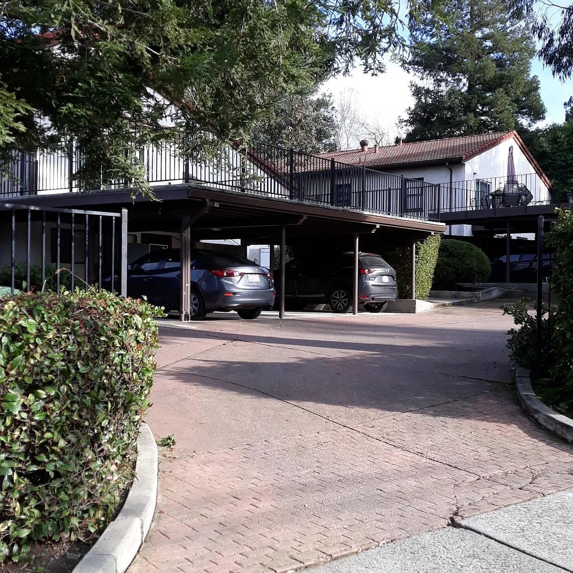 2 bed, 1050 sqft, $2,780 — Photo 1