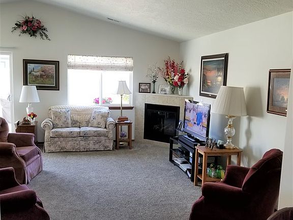 3rd image of 16929 E Nora Ave