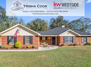 141 Daytona Dr, Bloomingdale, GA 31302