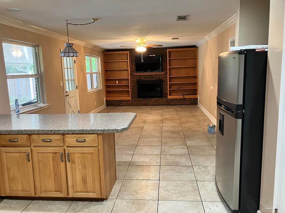 208 Fairpoint Dr, Gulf Breeze, FL 32561 Zillow