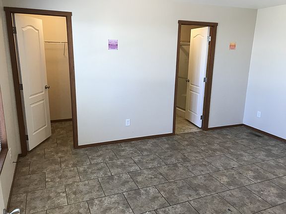 3rd image of 867 N Lamb Blvd Space 40