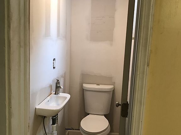 First Floor 1/2 bath
