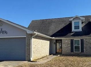 2915 Willow Pl, Beaumont, TX 77707