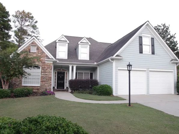 2418 Retreat Dr, Marietta, GA 30066