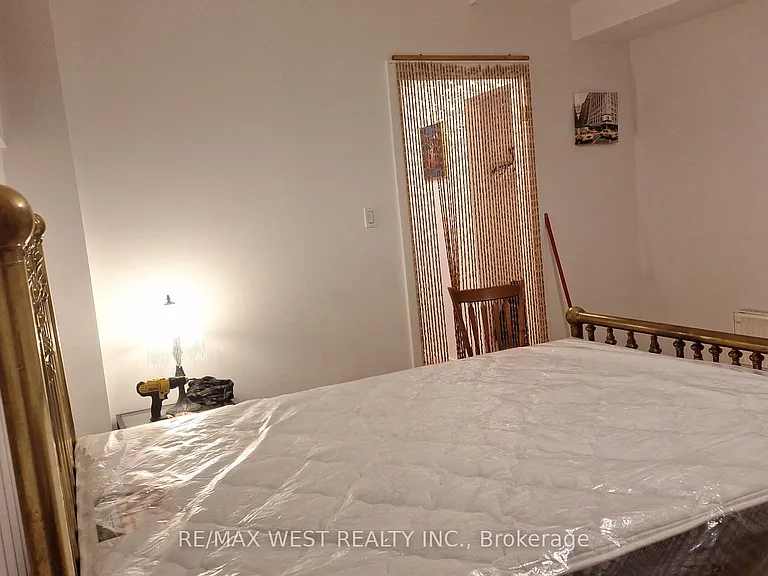 45 Beaty Ave #BASEMENT — Photo 7