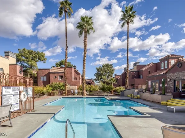 4050 Pacific Harbors Dr Unit 216, Las Vegas, NV 89121