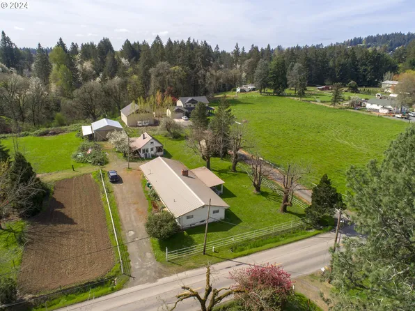 23720 NE Sunnycrest Rd, Newberg, OR 97132