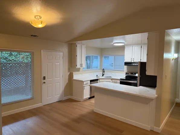 1010 Figueroa St #2, Folsom, CA 95630
