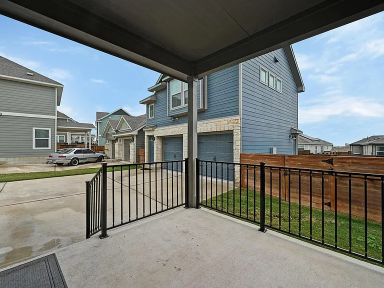 167 Rioja #MAIN HOUSE — Photo 24
