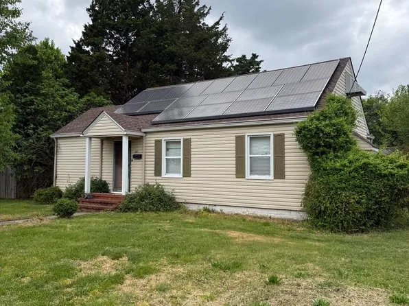 827 E Division St, Dover, DE 19901